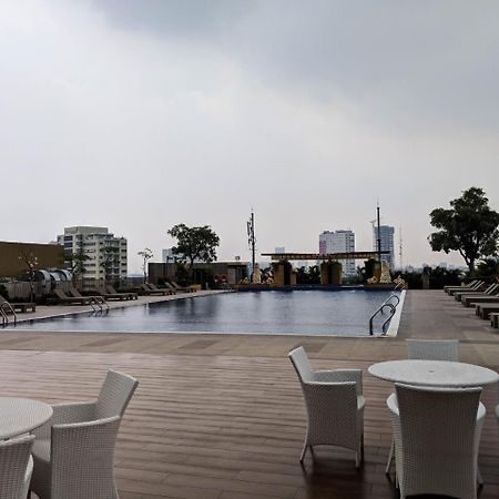 Strategic 2Br Apartment At Trillium Residence By Travelio Surabaya Exterior photo