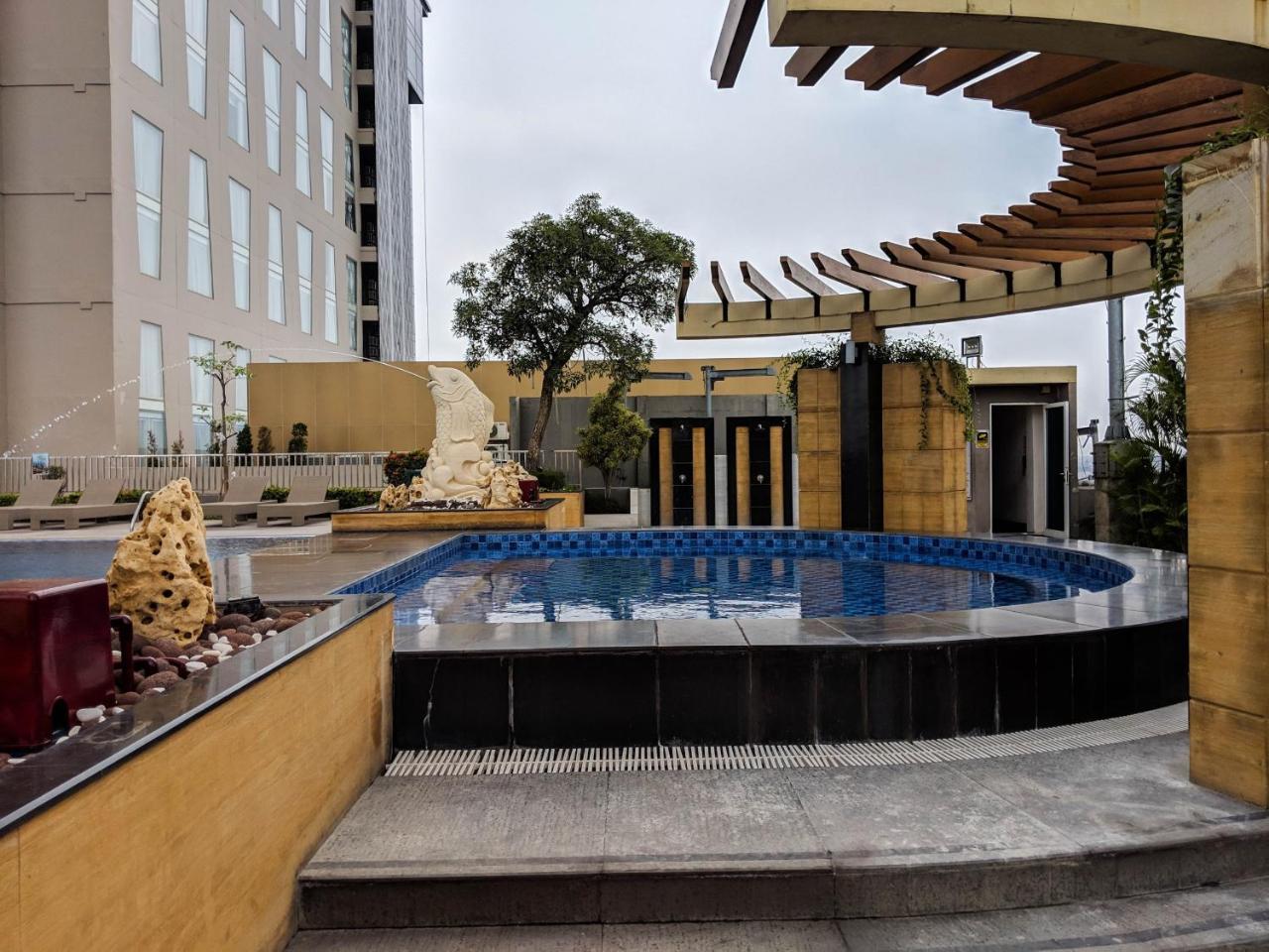 Strategic 2Br Apartment At Trillium Residence By Travelio Surabaya Exterior photo